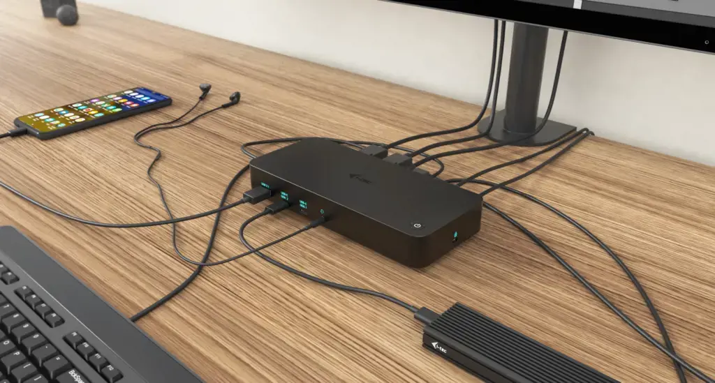 I-TEC USB 3.0 / USB-C / "Thunderbolt" 3x 4K doko stotelė + 100 W maitinimo šaltinis