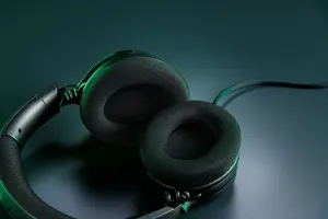 Razer Kraken V4 X Laidinės žaidimų ausinės, Juoda