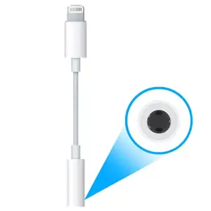 "Apple Lightning" ir 3,5 mm ausinių lizdo adapteris, A1749 modelis