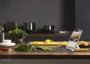 NEWSTAR PLANŠETINIŲ KOMPIUTERIŲ STOVAS (TINKA DAUGUMAI 7"-10,1" PLANŠETINIŲ KOMPIUTERIŲ, TAIP PAT GALI BŪTI TVIRTINAMAS PRIE VESA 75X75) 1 KG BALTAS