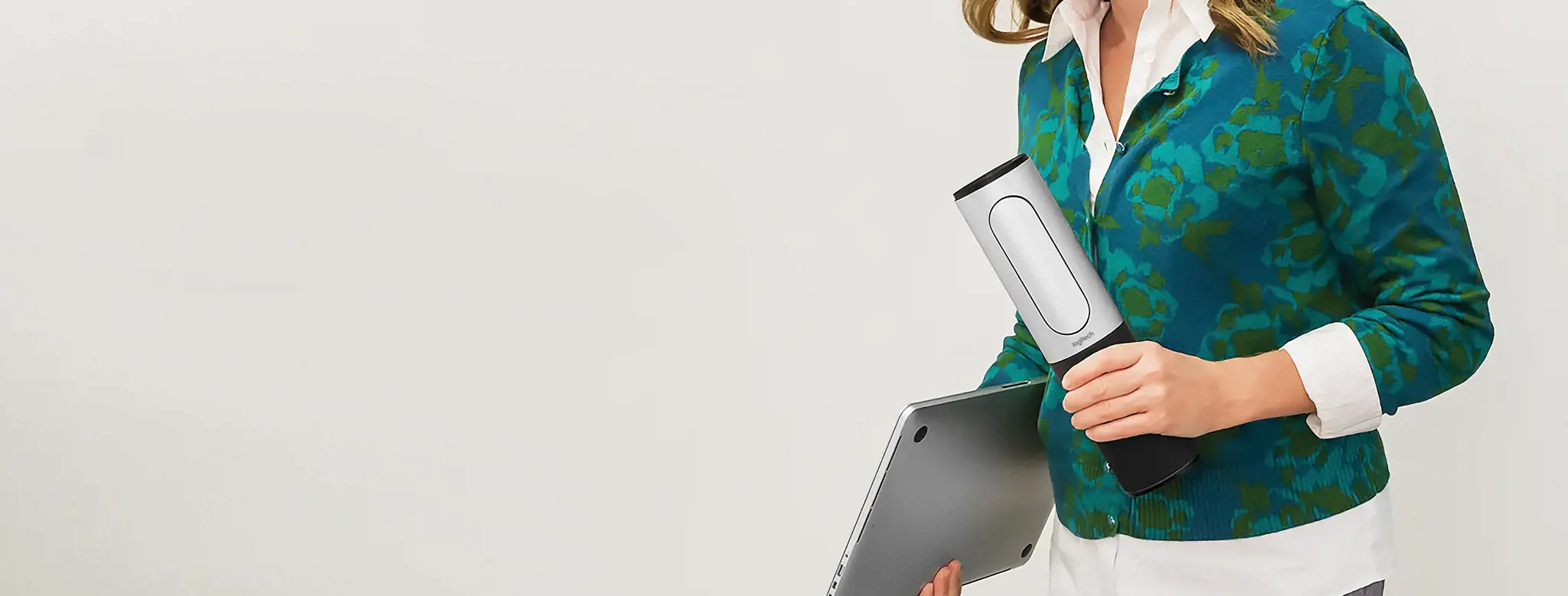 "Logitech Connect", "Full HD", 1920 x 1080 pikselių, 90°, 4x, sidabrinis