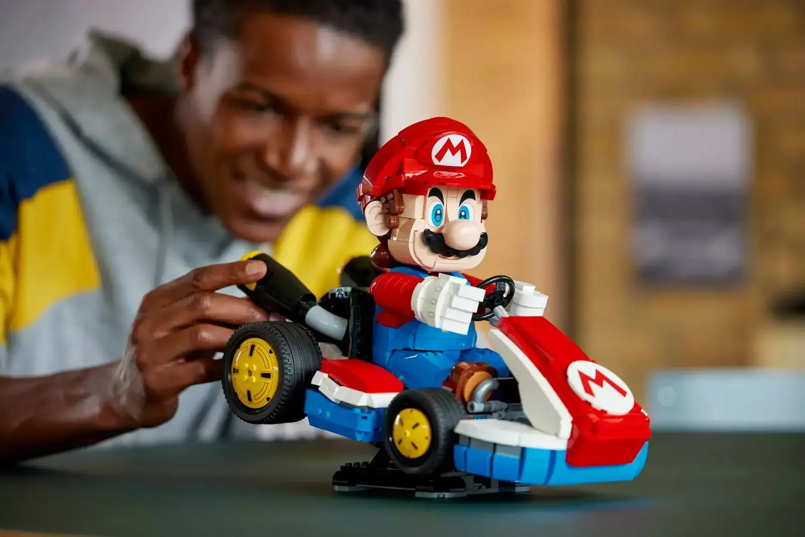 LEGO SUPER MARIO 72037 Mario Kart - Mario and Standard Kart