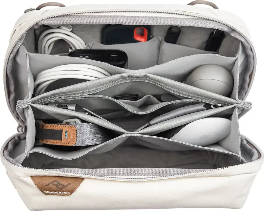 "Peak Design" kelioninis krepšys, kaulo spalvos