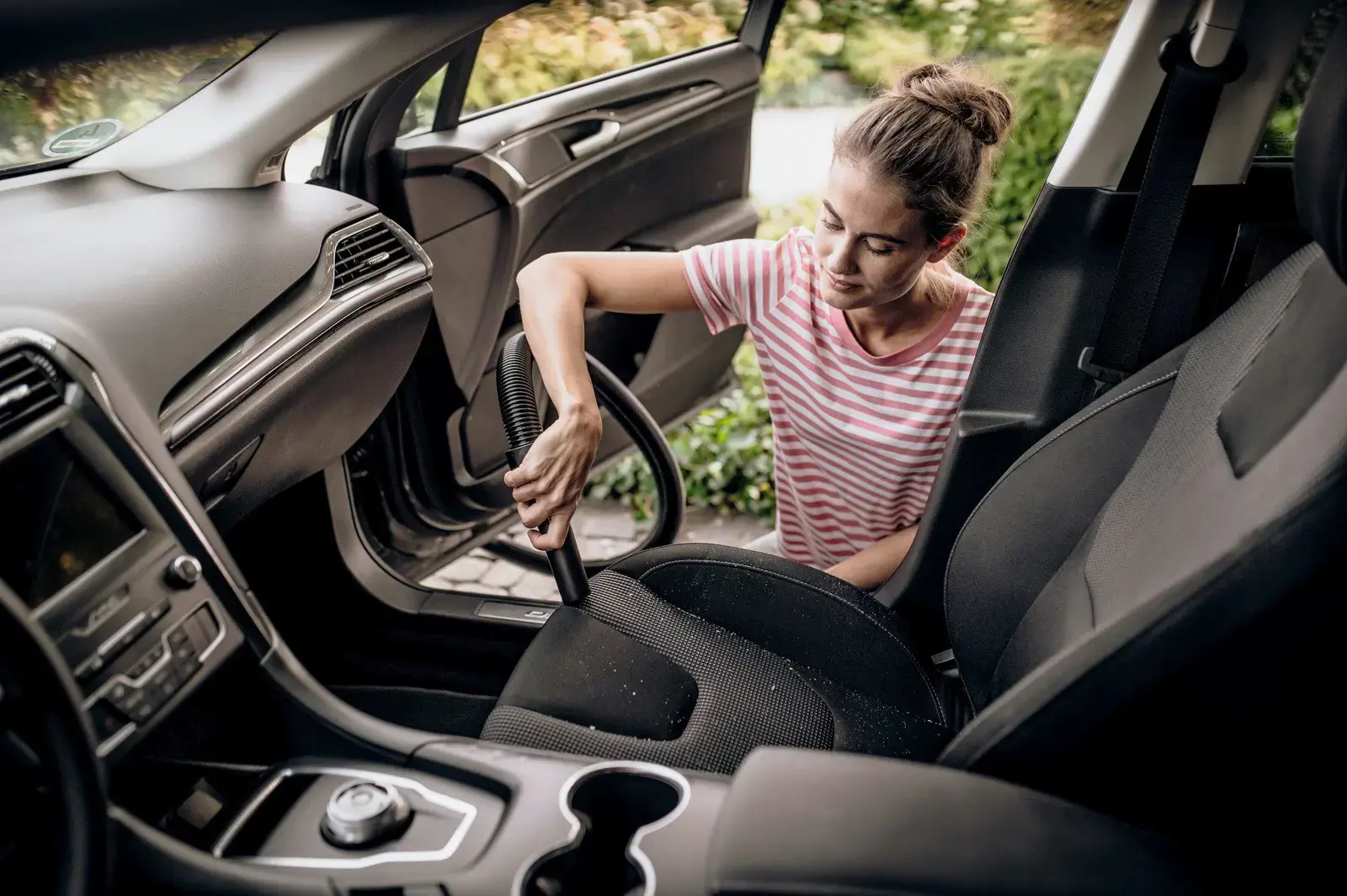 Vacuum cleaner Kärcher WD 2 PLUS V-12/4/18 PET 12 l 1000 W (1.628-017.0) Black, Yellow