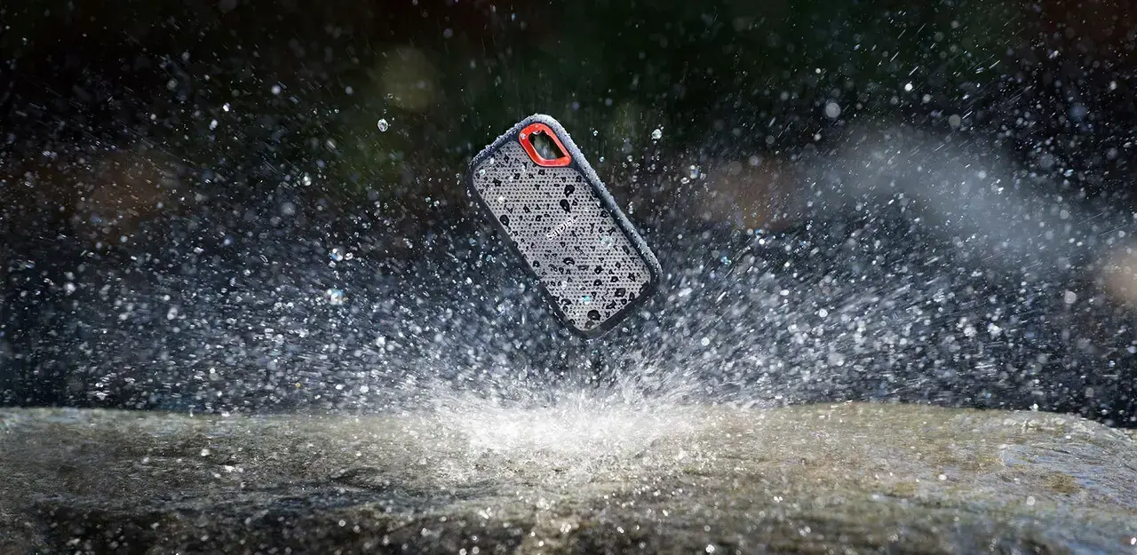 "SanDisk Extreme Portable SSD V2" 1,0 TB USB 3.2 1050MB/s skaitymui, 1000MB/s rašymui