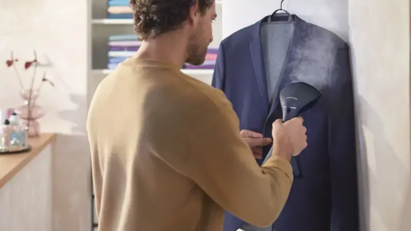 Drabužių garintuvas Philips GC810/20