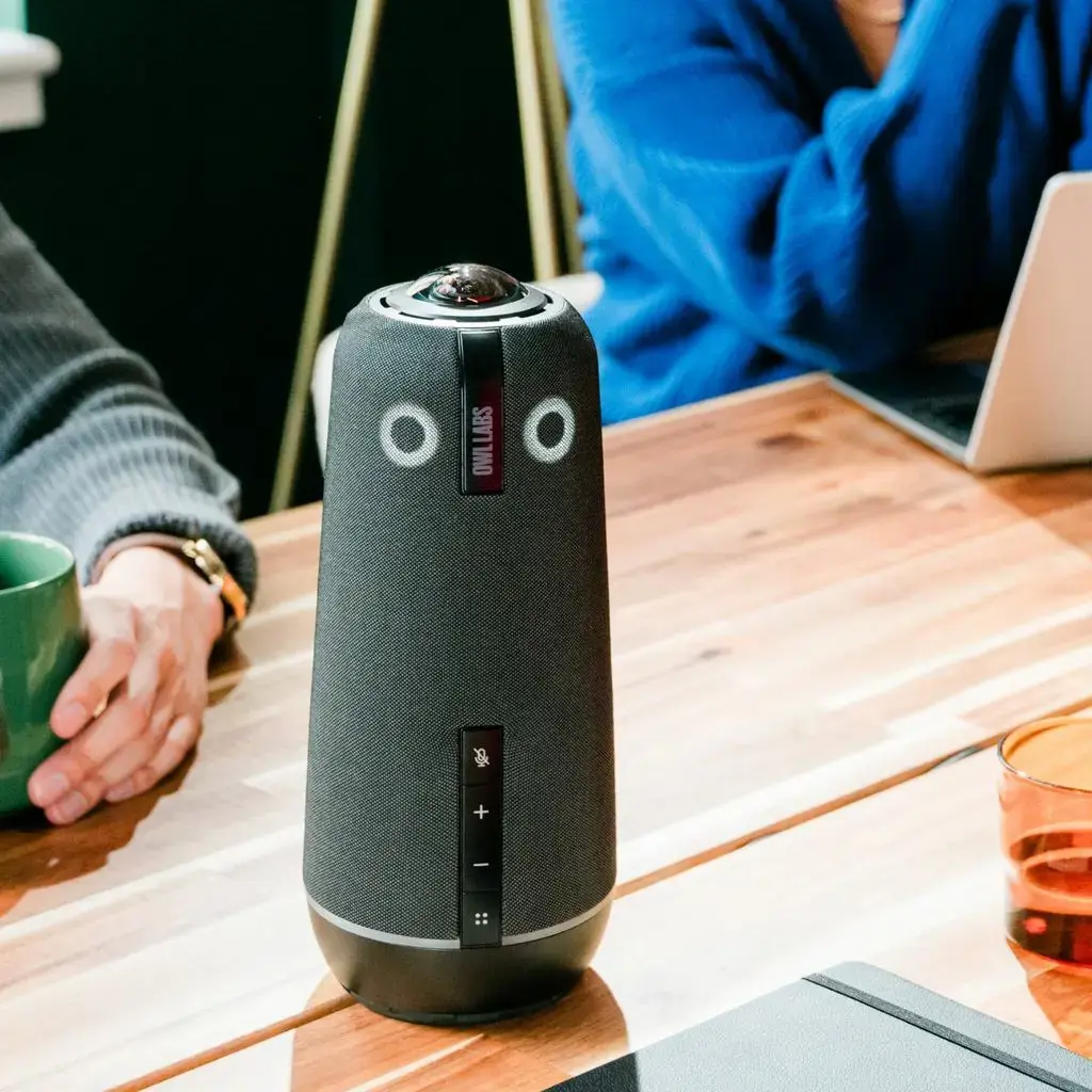 Owl Labs Meeting Owl 4+ 360-Degree, 4K Smart Video Conference Camera, Microphone and Speaker (Automatic Speaker Focus, Smart Zooming and Noise Equalising), Group video conferencing system, CMOS, 4K Ultra HD, 30 fps, Charcoal