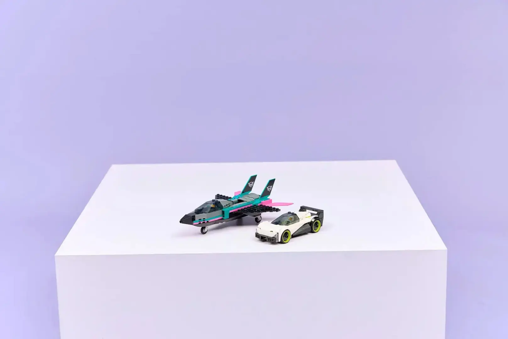 LEGO CITY 60489 Jet vs Car
