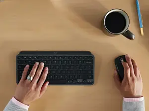 Logitech MX Anywhere 3S for Business, Right-hand, Laser, RF Wireless + Bluetooth, 8000 DPI, Graphite