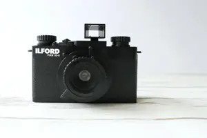 Ilford Pixie 35-II, black