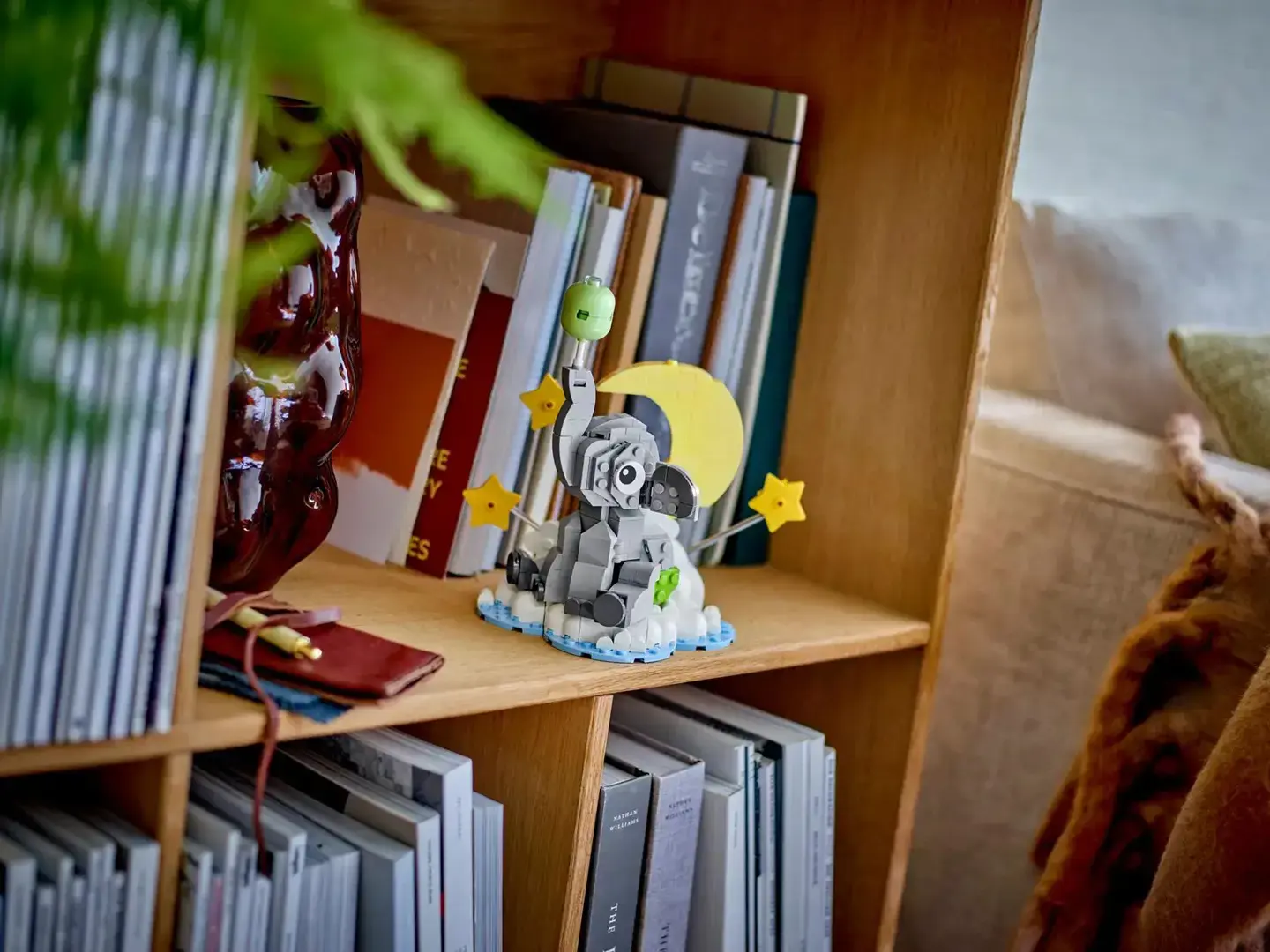 LEGO 40814 Baby Elephant in the Sky
