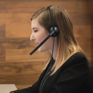 "Koss CS200i" komunikacijos ausinės, laidinės, su mikrofonu, juodos spalvos