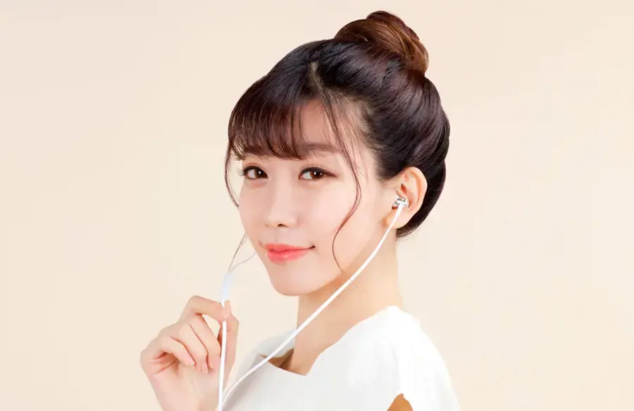 XIAOMI "Mi In-Ear" ausinės Basic Įmontuotas mikrofonas Sidabrinis BAL