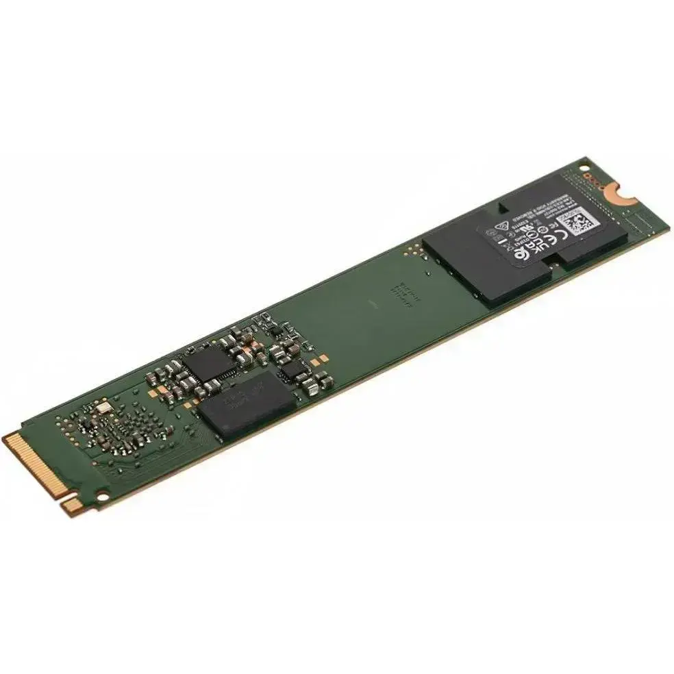 "MICRON 7450 PRO" 960 GB "NVMe M.2" (22x80) ne-SED įmonių SSD [vienkartinė pakuotė]