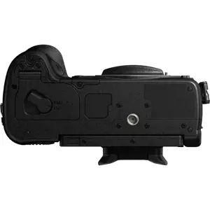 Panasonic DC-GH5 mark II + 12-60mm Leica