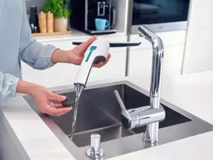 Leifheit Nemo 51042 window cleaner with Click system adapter