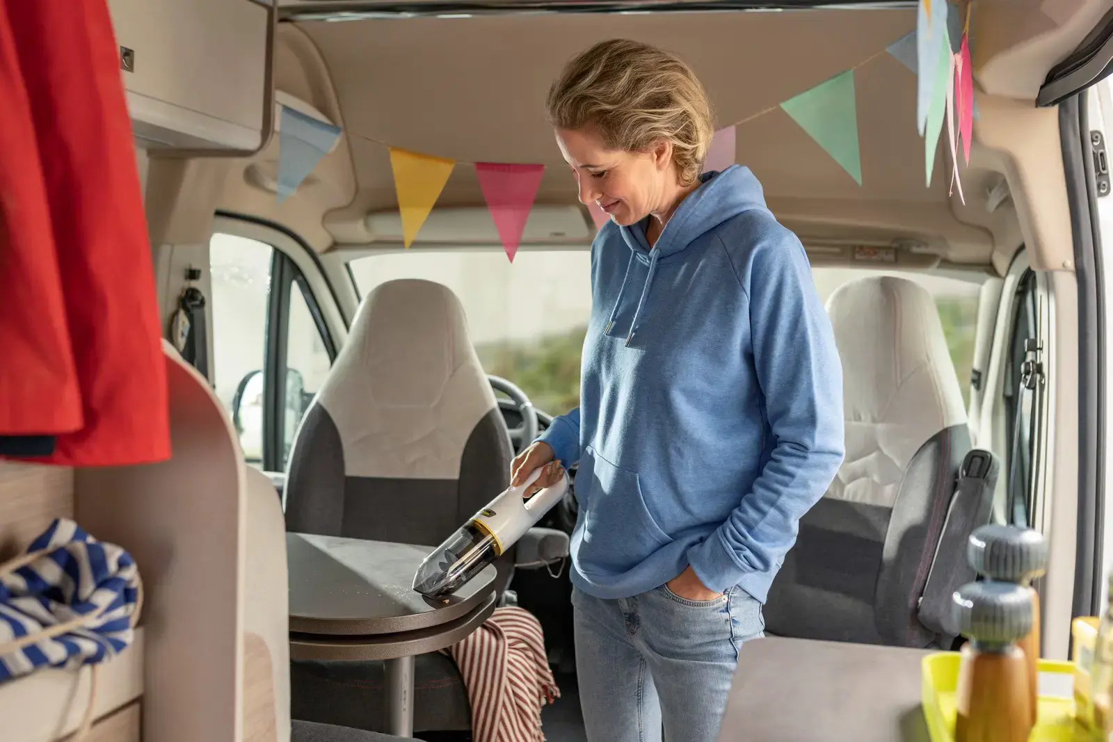 Kärcher CVH 3 handheld vacuum Bagless (1.198-353.0) Black, White