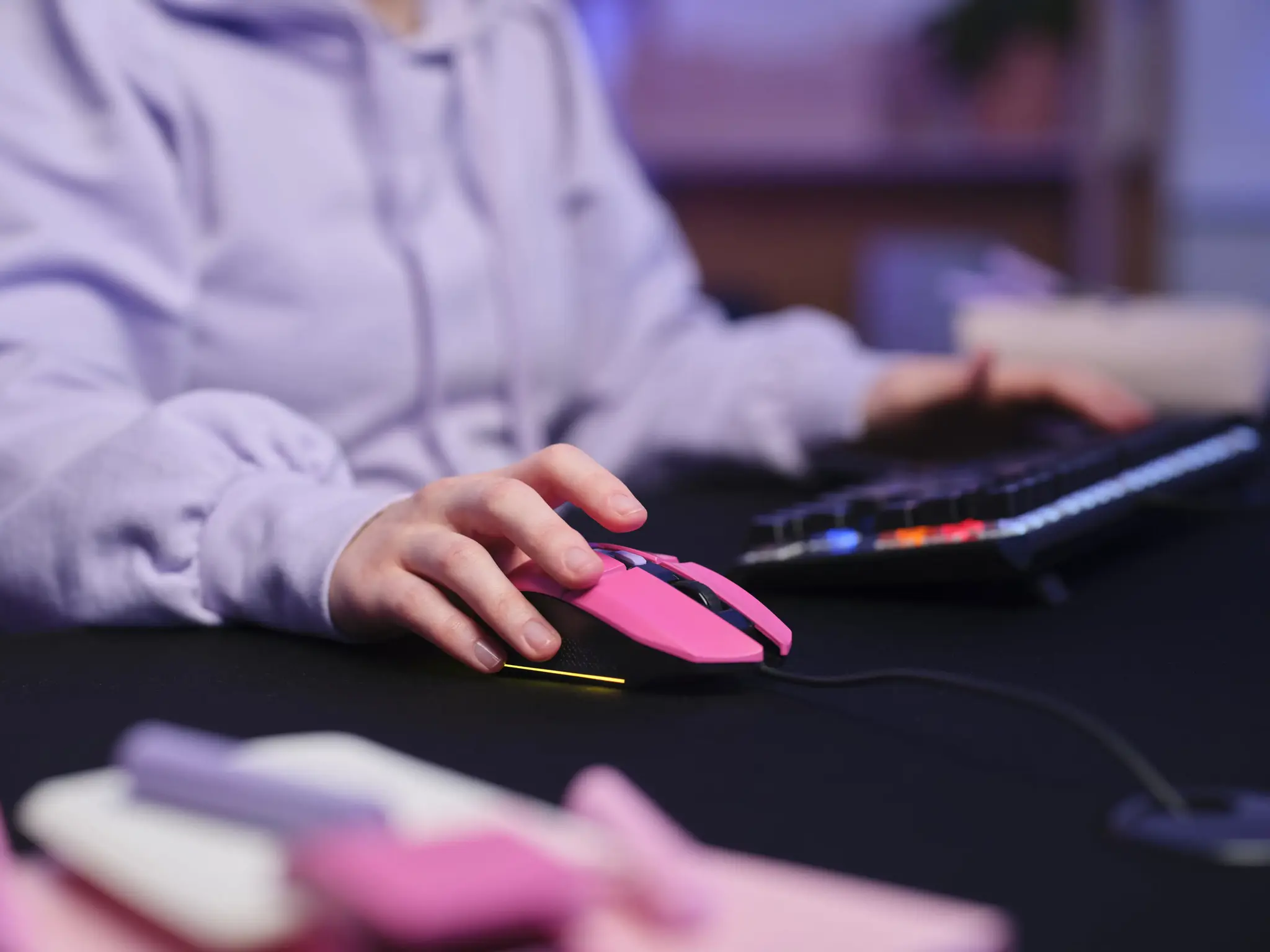 "Trust GXT 109P FELOX", dvipusis, USB Type-A, 6400 DPI, rožinis