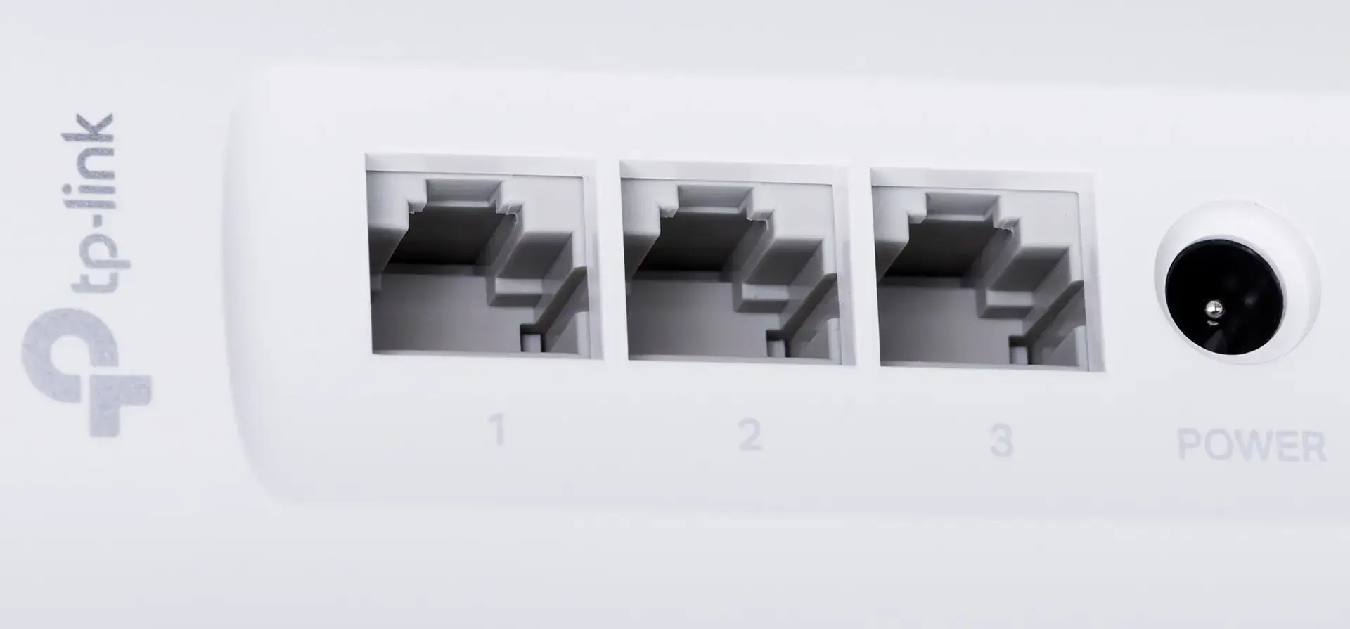 "TP-Link AX3000 Whole Home Mesh WiFi 6" sistema, balta, vidinė, CE: (2,4 GHz) <20 dBm (2,4 GHz) <23 dBm (5 GHz) FCC: <30 dBm (2,4 GHz) <30 dBm (5 GHz), 0-40 °C, -40-70 °C, 10-90 %.