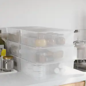 Plastikinės talpyklos, 6 vnt., 5 l, sukraunamos viena ant kitos