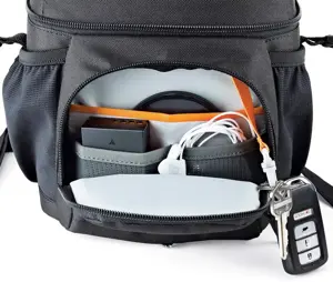Lowepro fotoaparato krepšys Nova 140 AW II, juodas
