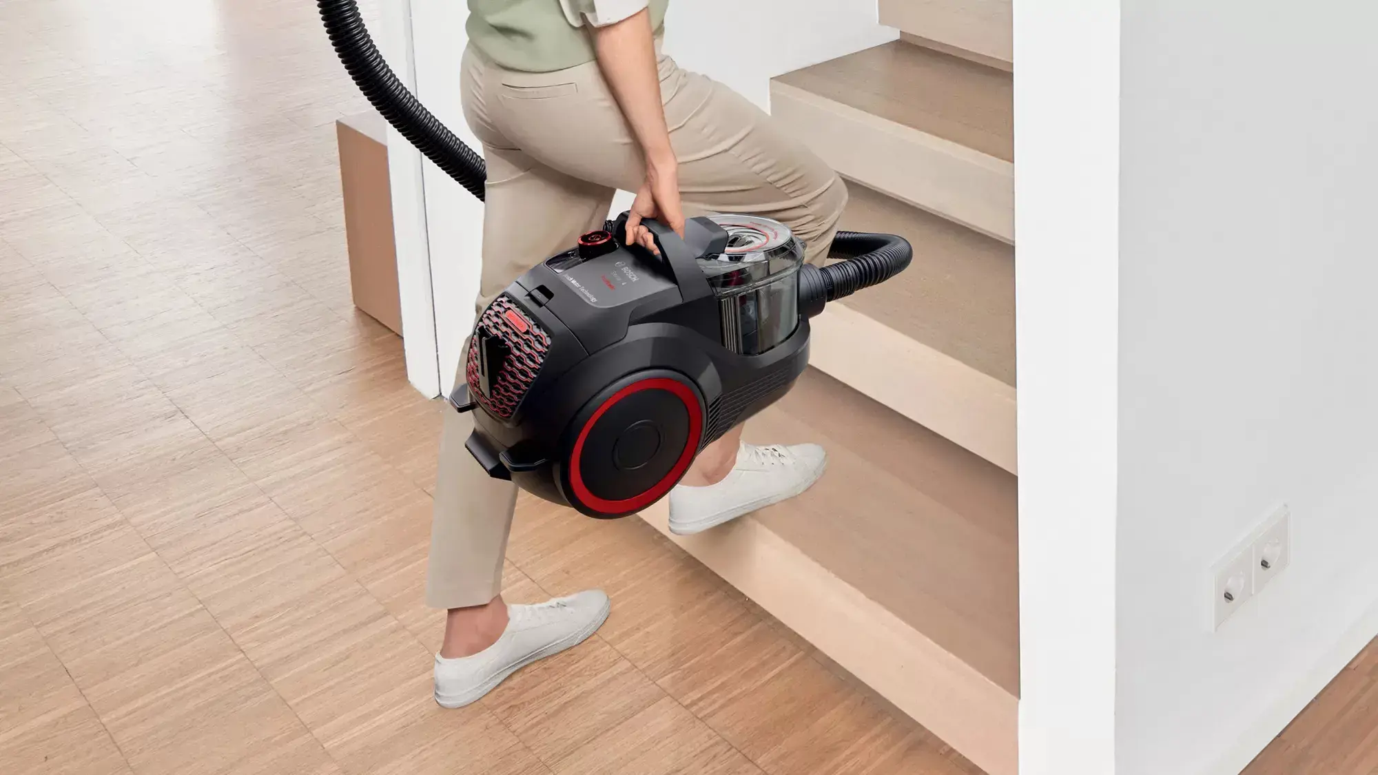 Bosch Serie 4 BGS21POW2, Drum vacuum, Dry, Bagless, 2 L, HEPA, Filtering