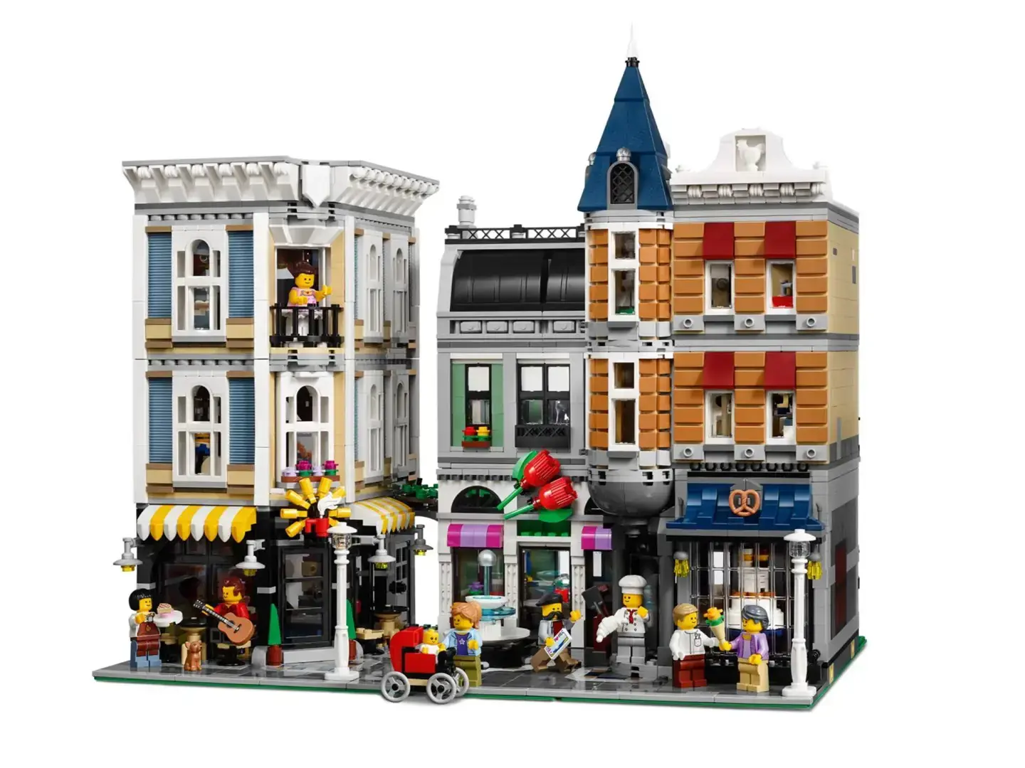 LEGO CREATOR EXPERT 10255 surinkimo aikštelė