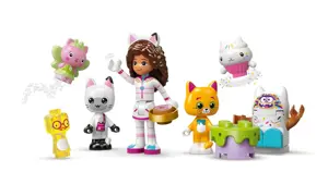 LEGO GABBY’S DOLLHOUSE 11205 Sweet Treat Mountain and Kitty Garden