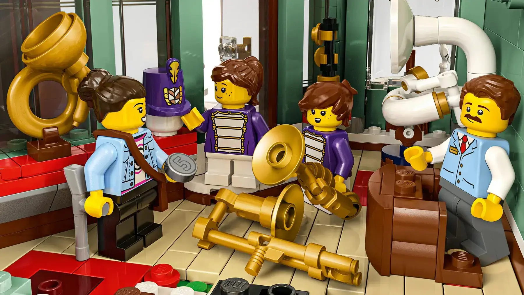 LEGO ICONS 11371 Shopping Street