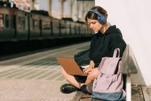 JBL belaidės ausinės Tune 770NC, mėlynos spalvos