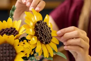LEGO BOTANICALS 11502 Sunflower Bouquet
