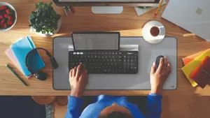 "LOGITECH" kilimėlis stalui "Studio" serija - MID GREY - NAMR-EMEA