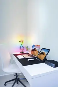 "Activejet MELODY RGB LED muzikinis dekoratyvinis šviestuvas su nuotolinio valdymo pultu ir program…