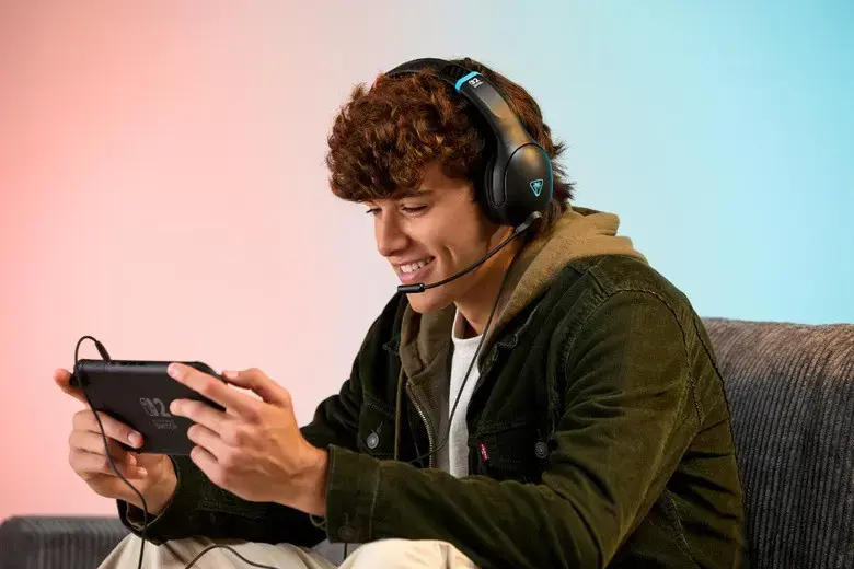 Turtle Beach headset Airlite Fit Nintendo Switch 2, black