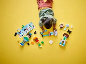 LEGO DUPLO 10423 BUILDABLE PEOPLE WITH BIG EMOTIONS