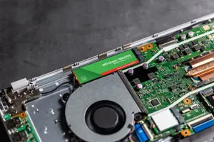 Western Digital Green WD ™ SN3000 NVMe™ SSD POWERED BY SANDISK 2 TB