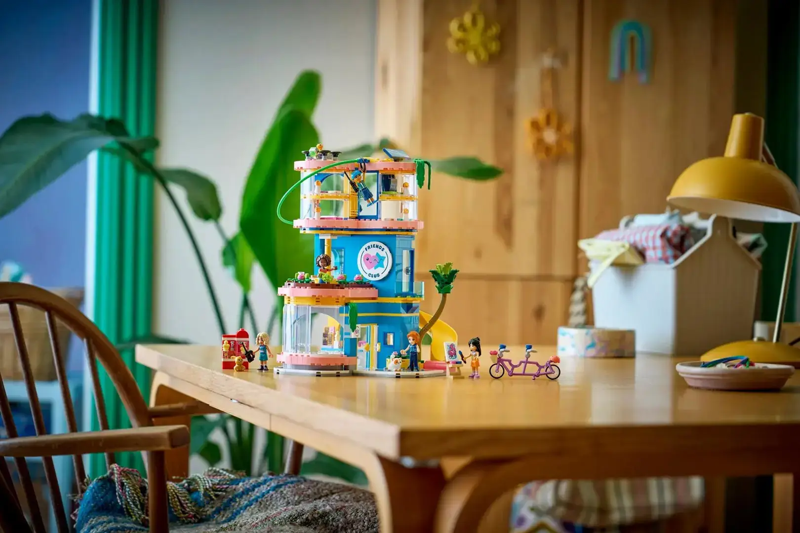 LEGO FRIENDS 42689 Heartlake City Friends Club House