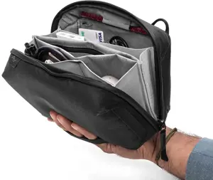 "Peak Design Tech Pouch", juoda