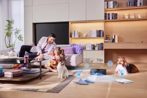 Dulkių siurblys-robotas Midea V15, Juoda