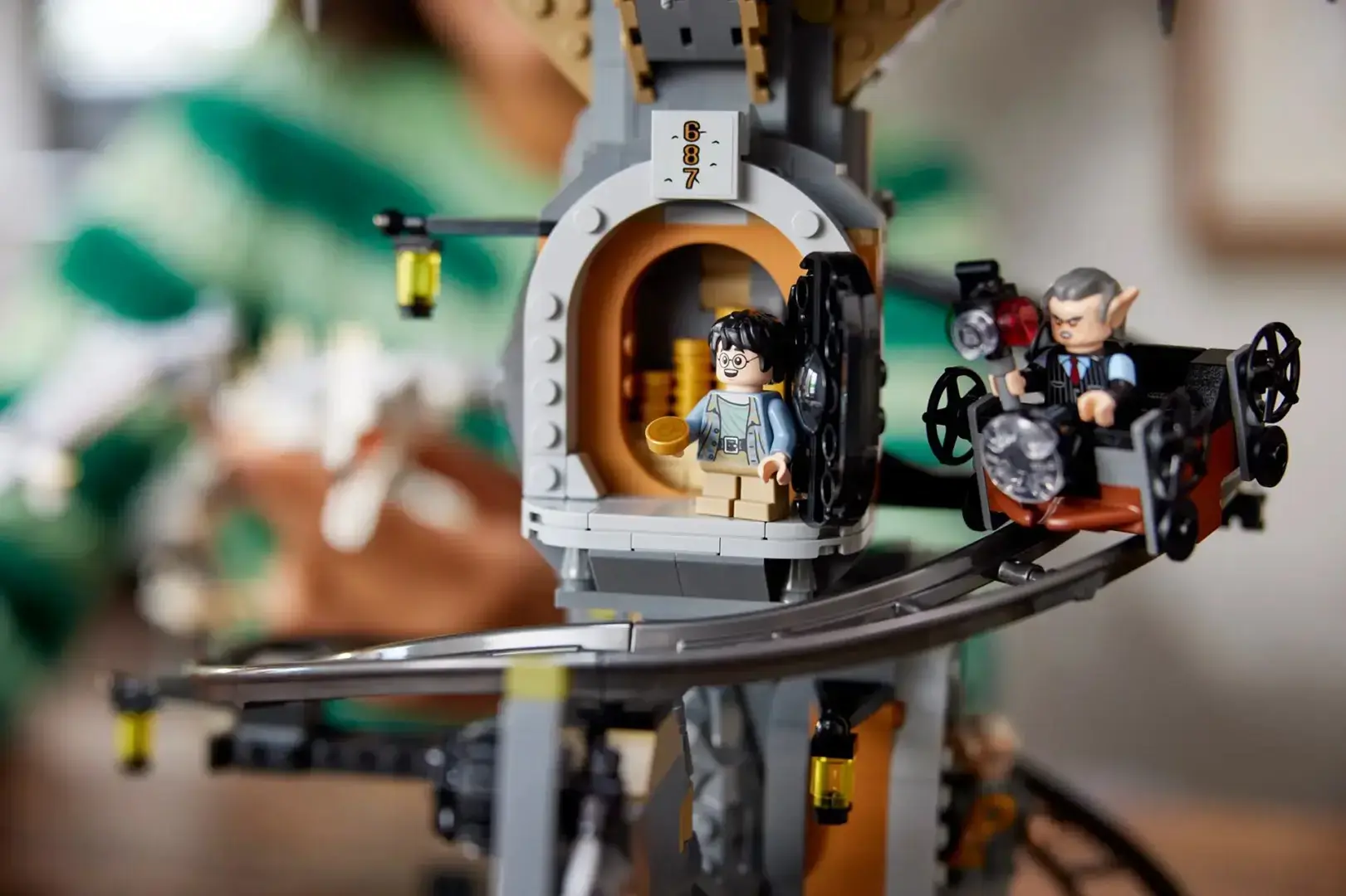 LEGO HARRY POTTER 76417 Hogsmeade Village - Collectors' Edition