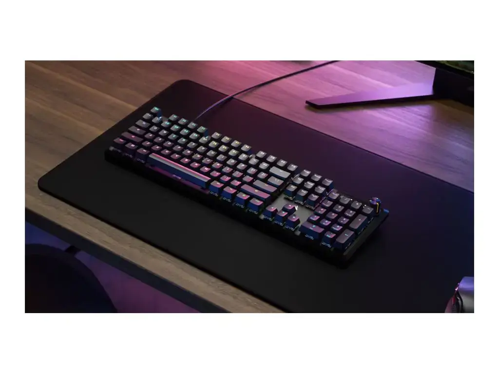 CORSAIR K70 CORE RGB mechaninė žaidimų klaviatūra, NA išdėstymas, laidinė, juoda Corsair