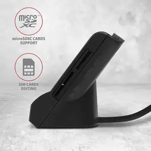 "Axagon" stacionarus stendinis skaitytuvas Išmaniųjų kortelių / tapatybės kortelių skaitytuvas AXAGON CRE-SM2 su USB 2.0 sąsaja turi SD, microSD ir SIM kortelių lizdus.