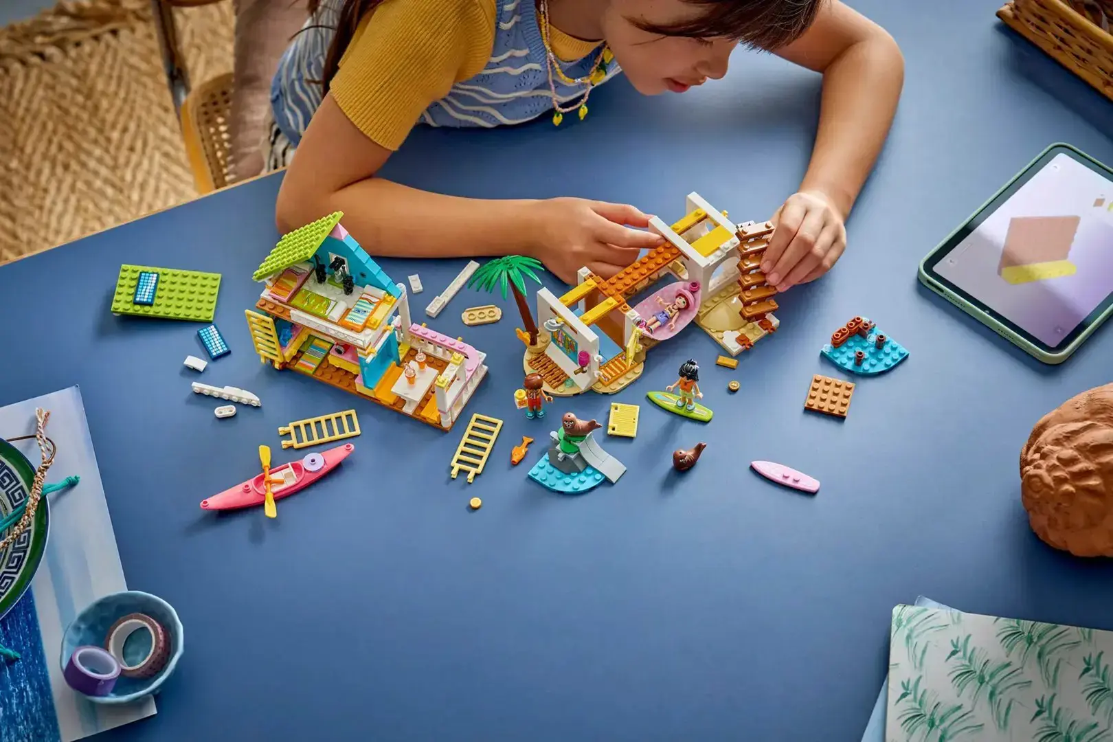 LEGO FRIENDS 42699 Beach House with Seals