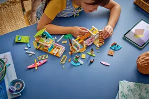 LEGO FRIENDS 42699 Beach House with Seals