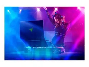 Nešiojamas kompiuteris RAZER Blade 18, 275HX, 2 TB, 18 Coliai, Windows 11 Home