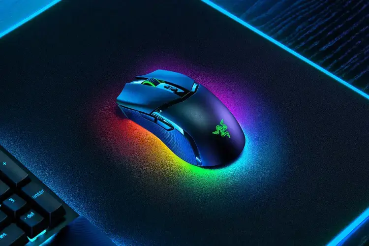 RAZER Cobra Pro pelė
