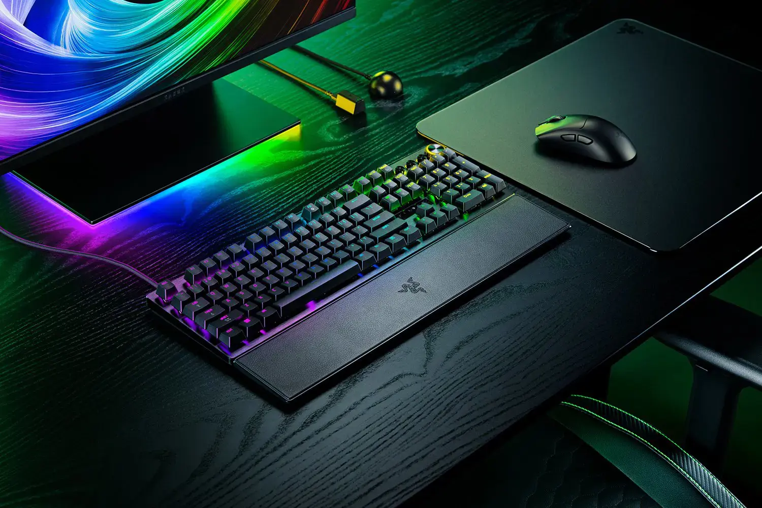 Razer Huntsman V3 Pro 8KHz | Gaming keyboard | Wired | US | Razer Analog Optical Switch Gen-2 | Black