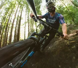 "GoPro Boom" + lipnūs laikikliai