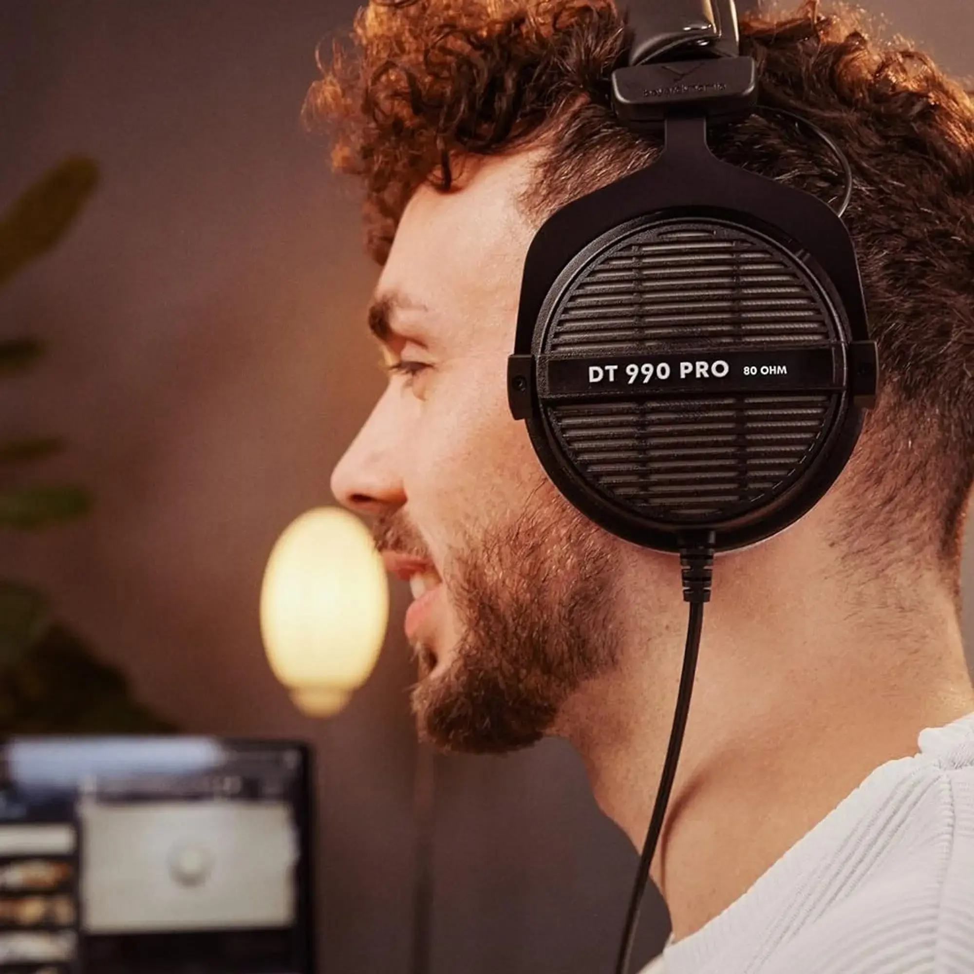 Beyerdynamic DT 990 PRO 80 OHM - atviros studijinės ausinės