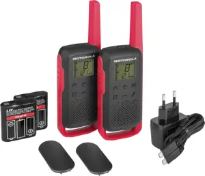 Motorola Talkabout T62 twin-pack + charger red